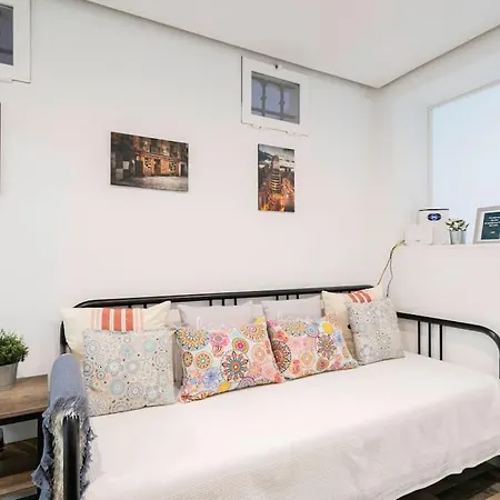 Beautiful Flat In Lavapies-Embajadores Madrid Exterior photo