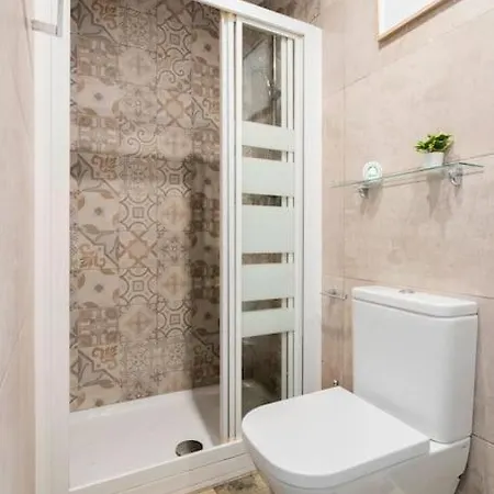 Beautiful Flat In Lavapies-Embajadores Madrid Exterior photo